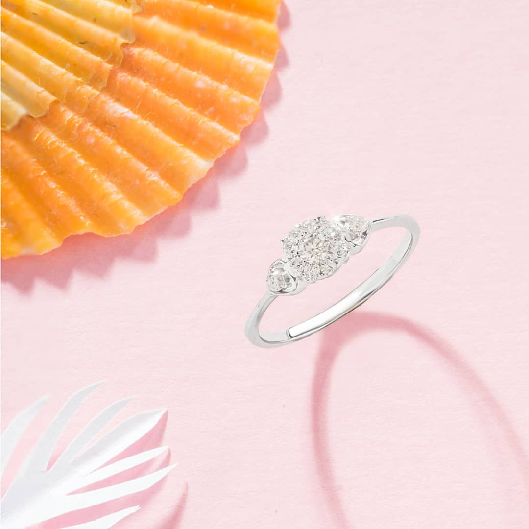 cincin tunangan
